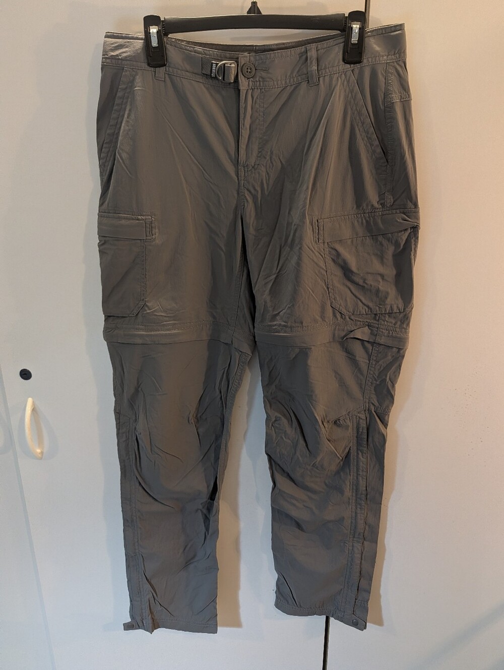 Rei Coop Womans Size 10 Gray Convertible Cargo Pants